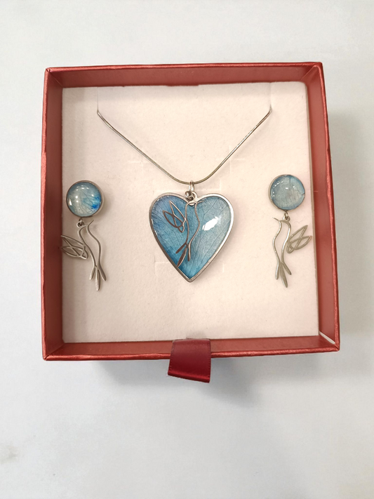 SET COLLANA E ORECCHINI CON PETALI DI ORCHIDEA BLU E COLIBRI'